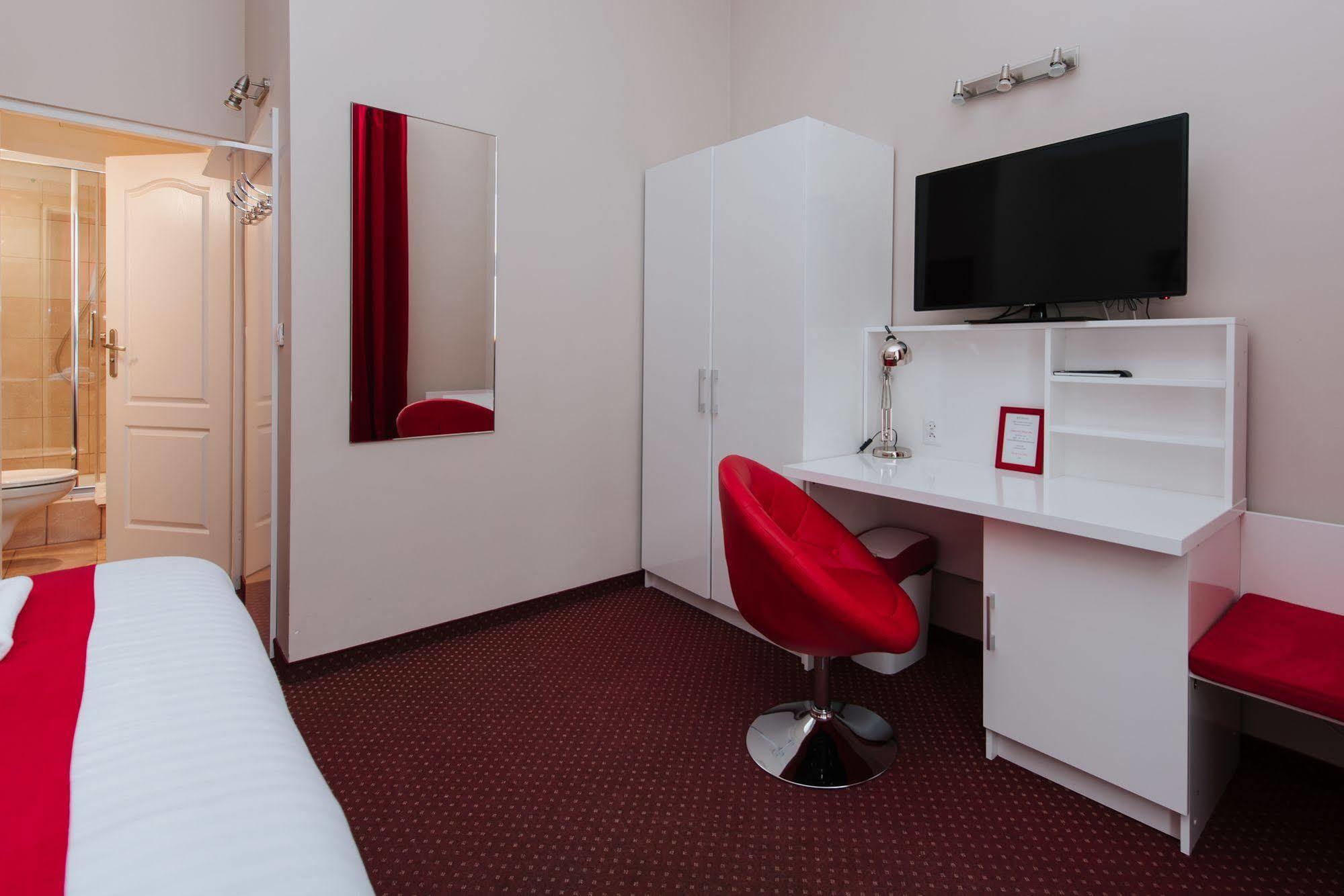 Rembrandt Aparthotel Krakau Exterior foto